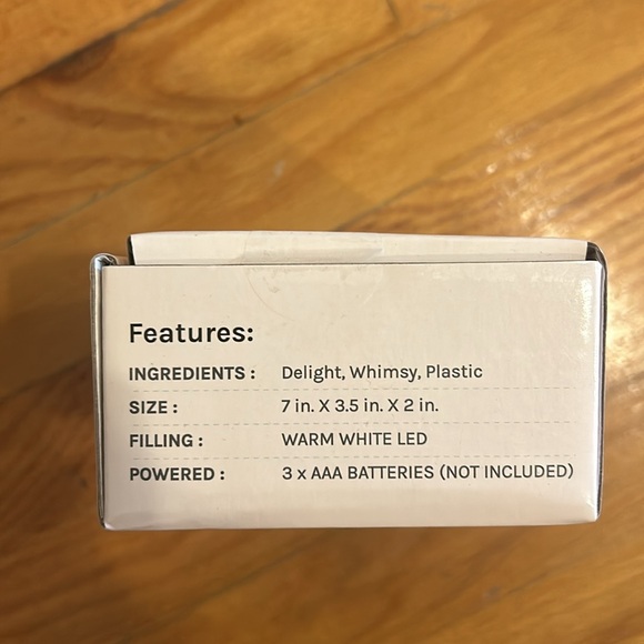 Brand new never opened croissant light lamp - Picture 5 of 5